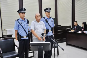 白银杀人案庭审直击：“怂人”高承勇