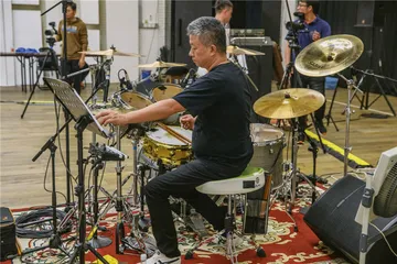 摇滚的“新晋网红”：黑豹乐队30年1