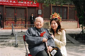 伍嘉恩和明式家具收藏