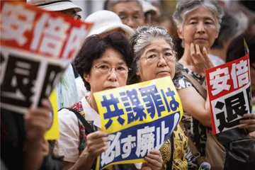 变数频生，“安倍独大”已现危机2
