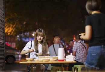 成都：吃得闹热，请得淡薄1