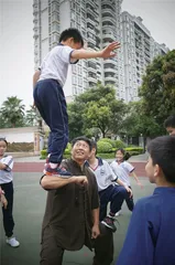 “轻文重武”：一个父亲的教育实验1