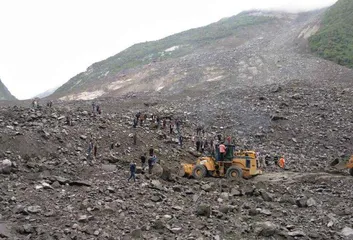 四川茂县山体垮塌：农忙时节的悲剧3