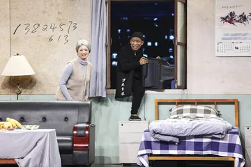 小品春天，在电视里开出百花1