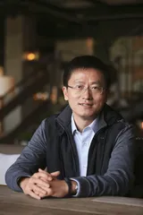 人民币贬值的压力与破解  ——专访中国社科院世界经济与政治研究所研究员、国际投资研究室主任张明