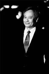 《比利·林恩的中场战事》：李安的变与不变