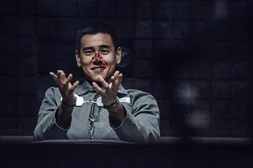 《寒战2》 ：升级权力的游戏1