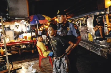 虚弱的后殖民地：南海漩涡中的菲律宾11
