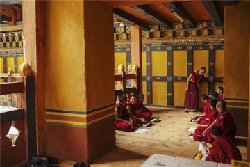 “幸福”之下，真实的不丹1