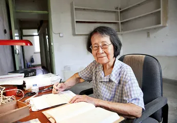 文洁若：翻译，我就是乐此不疲1