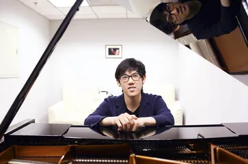 听钢琴家张昊辰谈音乐