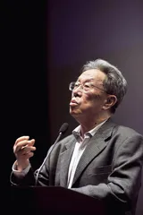 王蒙：不仅仅为了文学
