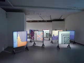 异域中的“本土”1