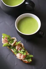 除了“衣”，他们正在攻占“食”跟“住”2