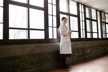 通过医生的视角，理解生命4