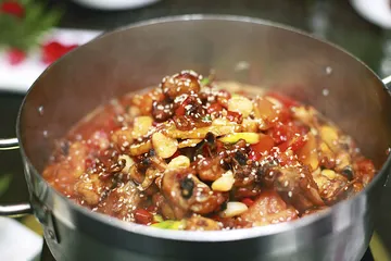 遵义餐饮江湖：  大师古德明与他的上万门徒1