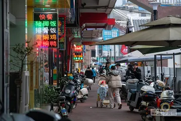 走不出的暗室：另一个“房思琪”的陨落2