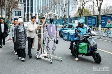 人形机器人：进化何以加速？1