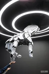 人形机器人：进化何以加速？16