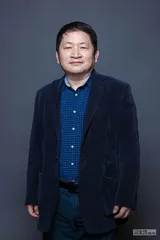 AI挑战下的学校与教师1