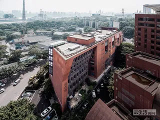 2025年普利兹克奖得主：“深度求索”的建筑师刘家琨2
