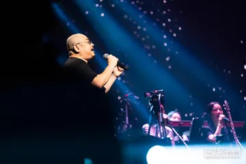 一张12000元门票的诞生