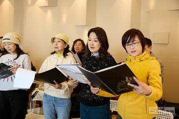 “60后、70后，交个朋友”1