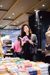 只不过，我的主角恰好是“她”7
