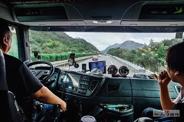 跟着卡车行中国