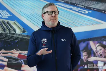 美国泳坛领导者败走