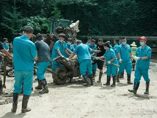 泥掩翡翠城5