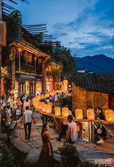 荧幕上的“小城田园风”3