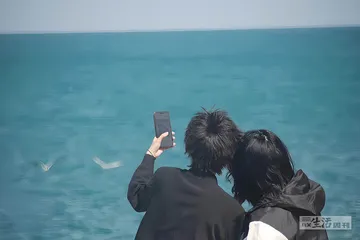 我和“纸片人男友”共同旅行的36天