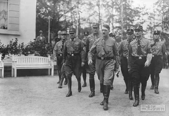 1933年：在历史性的时刻如何做出人生抉择？3