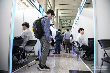韩国电池厂火灾：临时工大国的隐患3