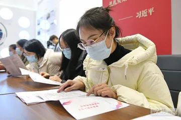 防治高校性骚扰，如何建立合理的校园机制？