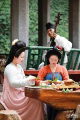 唐代装束：多元的盛装5