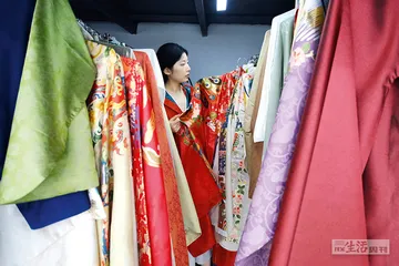 用服饰，重现万历年间的那些瞬间2