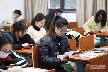 失灵的“协议班”：中公教育“退费难”事件1