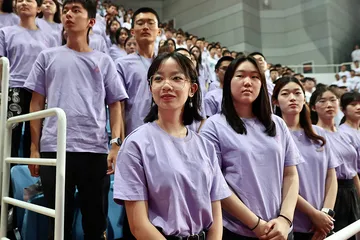 大学里 如何成人