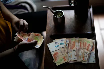“疯子”米莱背后：阿根廷向“庇隆主义”说“不”3