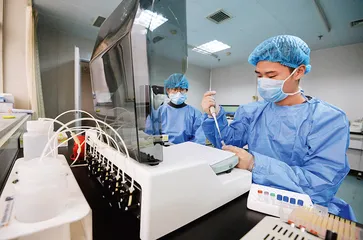 艾滋病老年患者：说不出口的性与伤痕2