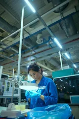 德企增资:难舍的中国汽车市场0