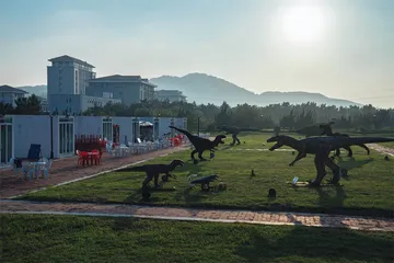 威海职业学院：大校园里的小市场2