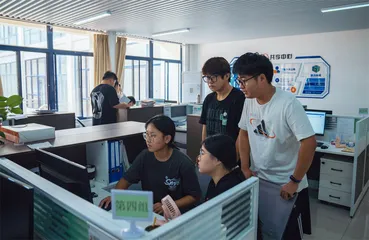 威海职业学院：大校园里的小市场3