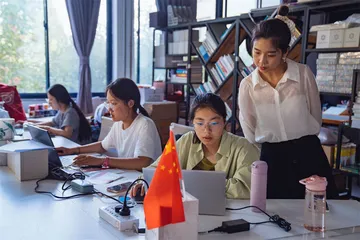 威海职业学院：大校园里的小市场10