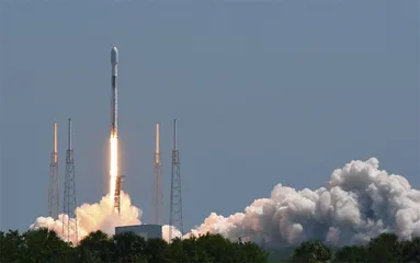 欧几里得太空望远镜升空：探索宇宙的暗黑秘密