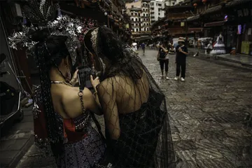 饶晓志：来自生猛的小城2