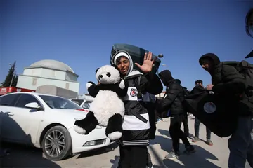 大震下的哈塔伊：摧毁与微光3