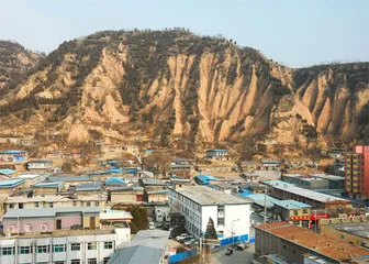 黄土高原上的AI训练师1